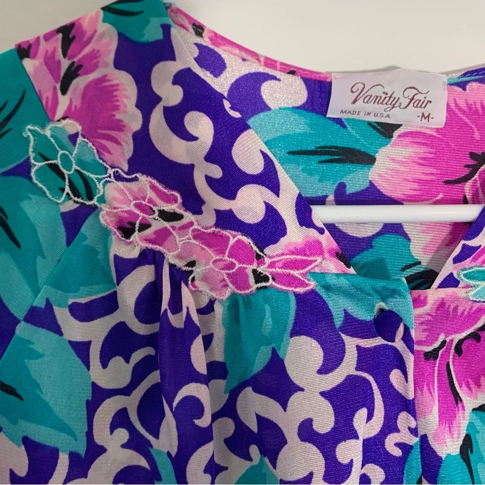 Vintage Vanity Fair Satin Purple Pajama Set Spring - Picture 7 of 11